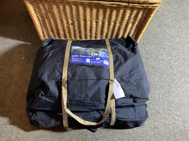 Gelert mayon vario 4 kampeertent - afbeelding 1 van  2