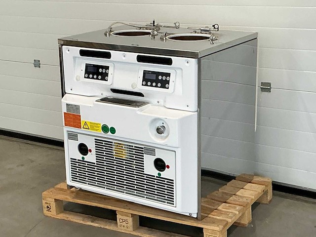 Gelostandard gelolab sl2 ijsmachine - afbeelding 4 van  9