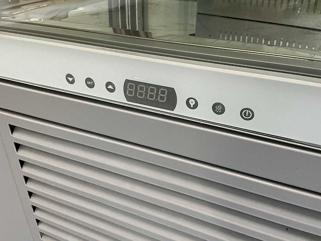 Gelostandard masterking koelvitrine - afbeelding 6 van  9