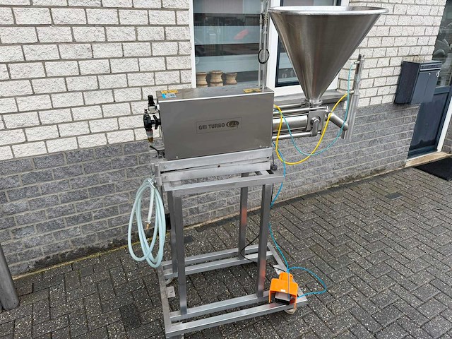 Gelturbo / sismatec - afvulmachine - vulmachines - afbeelding 1 van  7