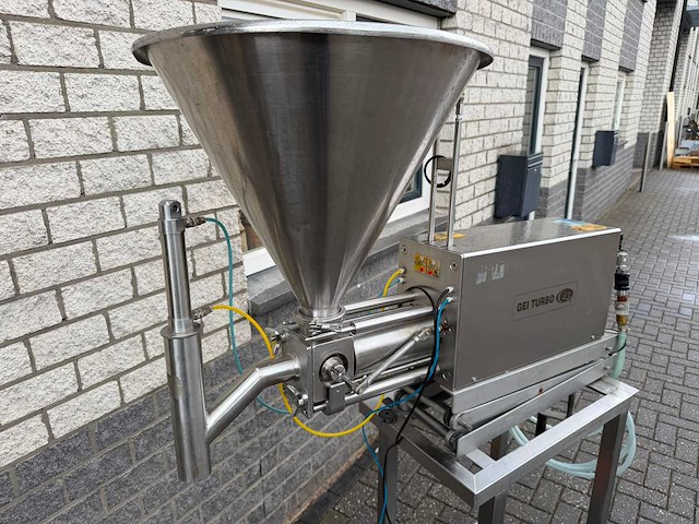 Gelturbo / sismatec - afvulmachine - vulmachines - afbeelding 1 van  6