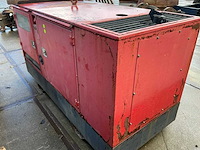 Geluidgedempt dieselaggregaat - afbeelding 8 van  12