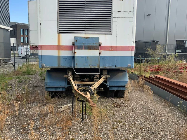 Geluidgedempte 350kva dieselaggregaataanhangwagen - afbeelding 12 van  39