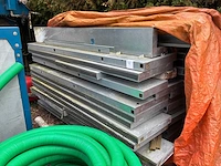 Geluidsgedempte omkasting - afbeelding 1 van  4