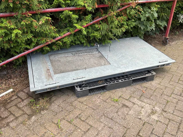 Geluidsgedempte omkasting - afbeelding 4 van  4