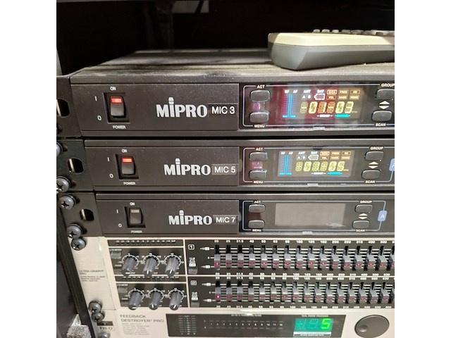 Geluidsinstallatie, o.a. mipro, iterm en lg - afbeelding 16 van  17