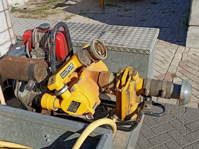 Gemaalbron aanhanger - afbeelding 4 van  25