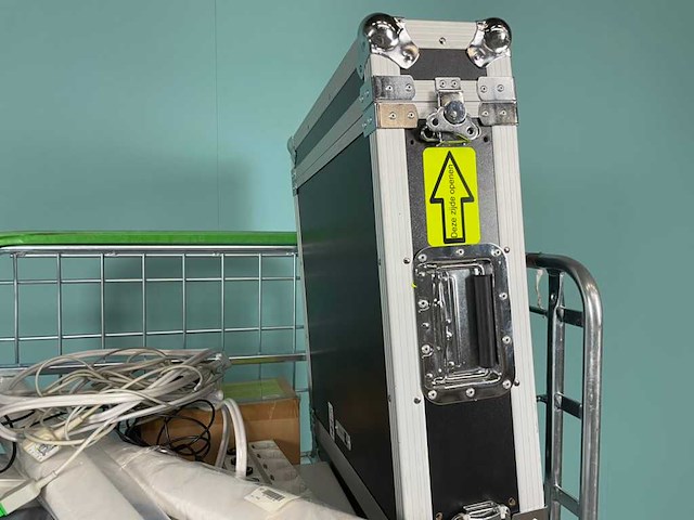 Gemengde hoeveelheid reserveonderdelen - afbeelding 4 van  7