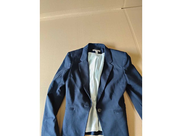 Gemengde mix kleding - 3 pallets grote kleding mix (1300x) - afbeelding 37 van  70