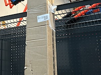 Gemotoriseerd verstelbaar projectiescherm jago - afbeelding 2 van  4