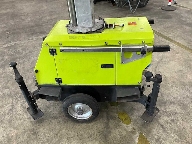 Generac link t3 ufo mobiele bouwlamp - afbeelding 5 van  9