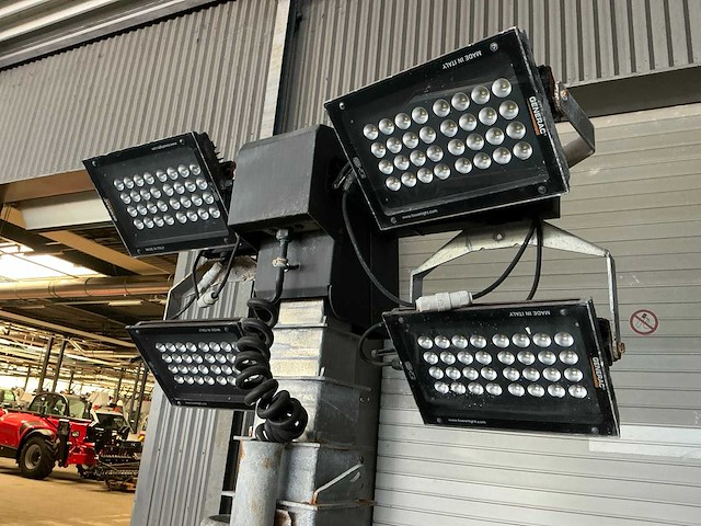 Generac tower light cube+ stationaire lichtmast - afbeelding 15 van  18