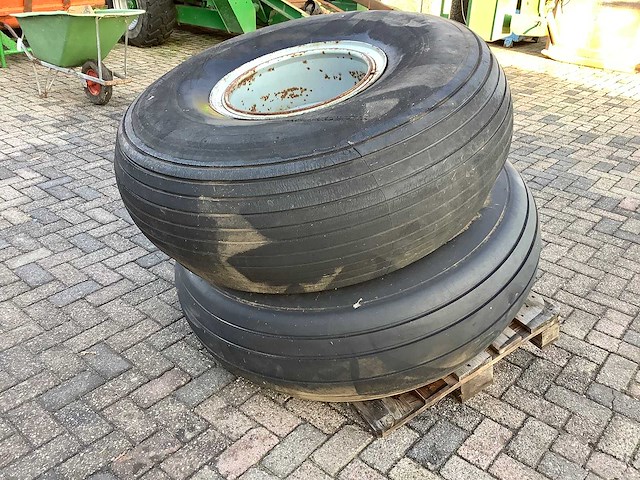 General - banden met velg (2x) - afbeelding 2 van  3