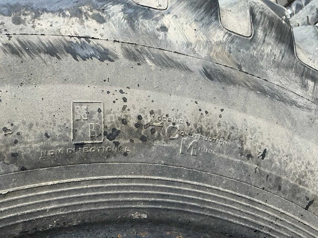 General 33.5-33 wiel/velg (2x) - afbeelding 4 van  6