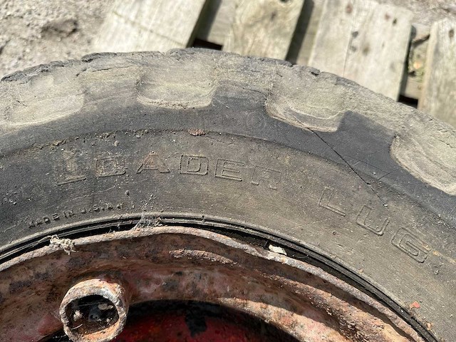 General loader - lug - band 10-16.5 nhs - afbeelding 4 van  8