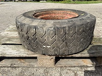 General loader - lug - band 10-16.5 nhs - afbeelding 7 van  8