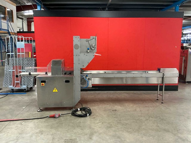 General system pack (gsp) gsp 45 evo professionele horizontale flowpack-verpakkingsmachine - afbeelding 1 van  16