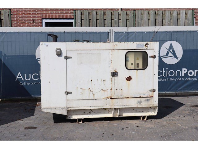 Generator 6000 diesel 63kva 2005 - afbeelding 1 van  1