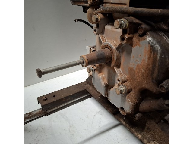 Generator , mcculloch met briggs&straton motor, rc254 - afbeelding 8 van  9