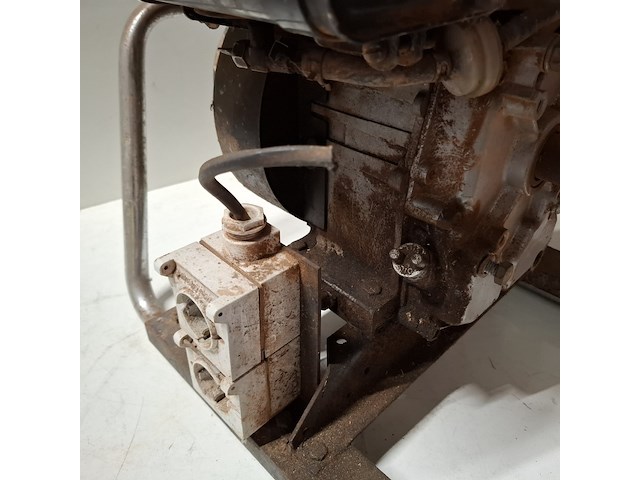 Generator , mcculloch met briggs&straton motor, rc254 - afbeelding 9 van  9