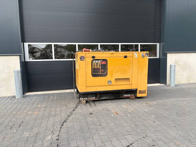 Generator olympian gep83-3 diesel 75kva 2004 - afbeelding 1 van  1