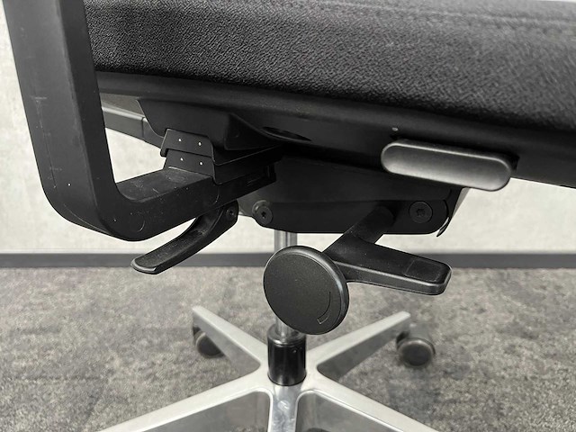 Genese holmris/ girsberger - elektrisch zit-sta design werkplek 180x80 - afbeelding 12 van  19