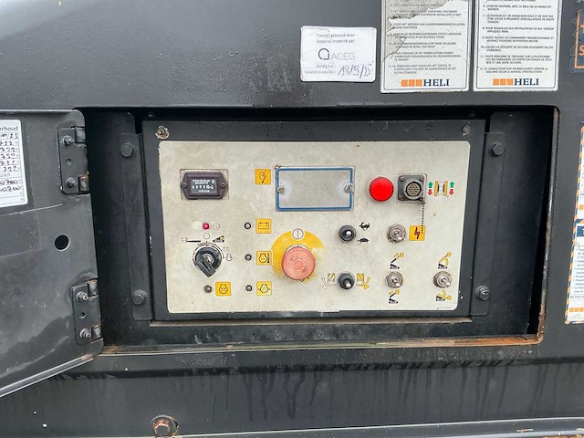 Geni - aichi - 1999 - sr210/sr700 - hoogwerker - afbeelding 6 van  23