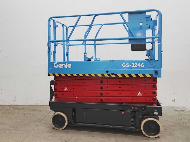 Genie - 1999 - gs-3246 - hoogwerker - afbeelding 8 van  11