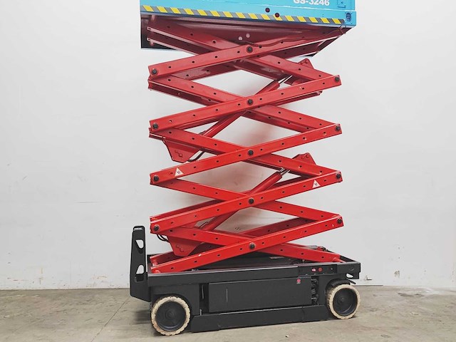 Genie - 1999 - gs-3246 - hoogwerker - afbeelding 6 van  11