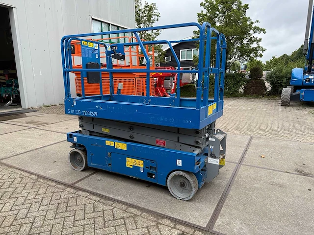 Genie - 2013 - gs 2046 - hoogwerker - afbeelding 23 van  24