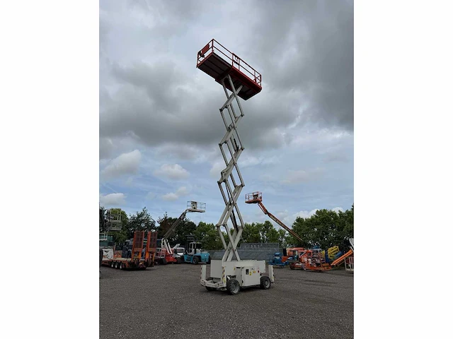 Genie - 2013 - gs-4069-rt or - hoogwerker 4x4 - afbeelding 5 van  25