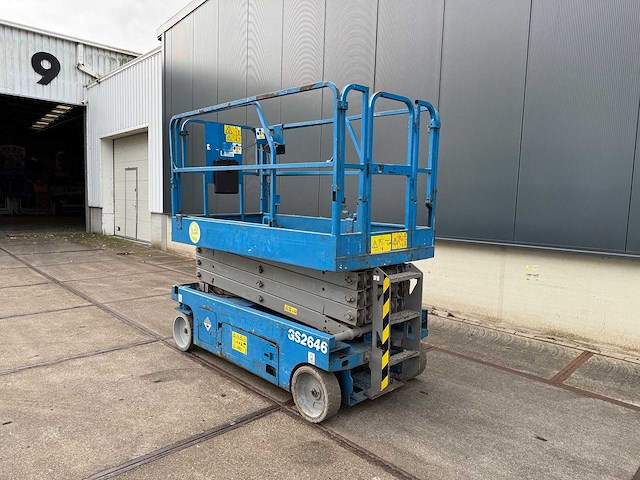 Genie - 2014 - gs 2646 - schaar hoogwerker 9,9m - afbeelding 14 van  20