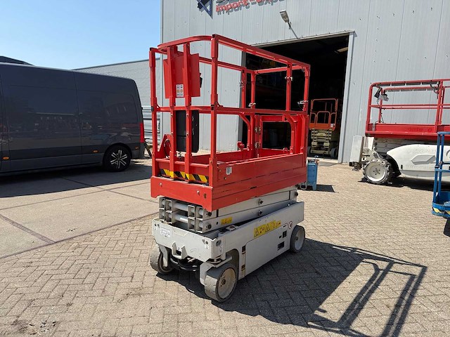Genie - 2016 - gs1532 - schaarhoogwerker - afbeelding 5 van  24