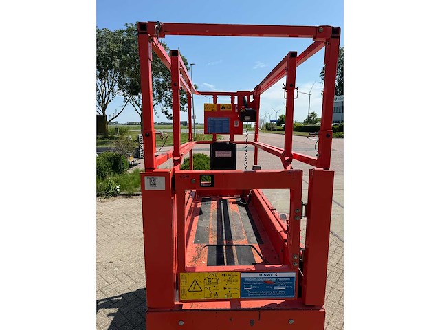 Genie - 2016 - gs1532 - schaarhoogwerker - afbeelding 8 van  24