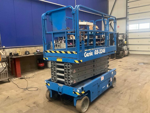 Genie - gs-3246 - hoogwerker schaarhoogwerker - afbeelding 22 van  25