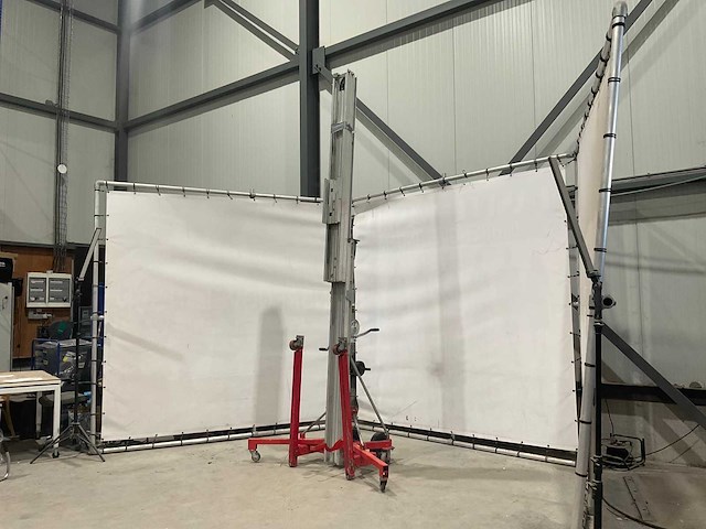 Genie - slc-18 - materiaallift - afbeelding 1 van  7