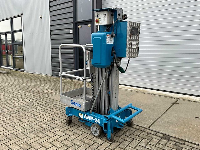 Genie awp-24 hoogwerker - afbeelding 5 van  10