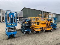 Genie en haulotte partij hoogwerkers - afbeelding 18 van  24