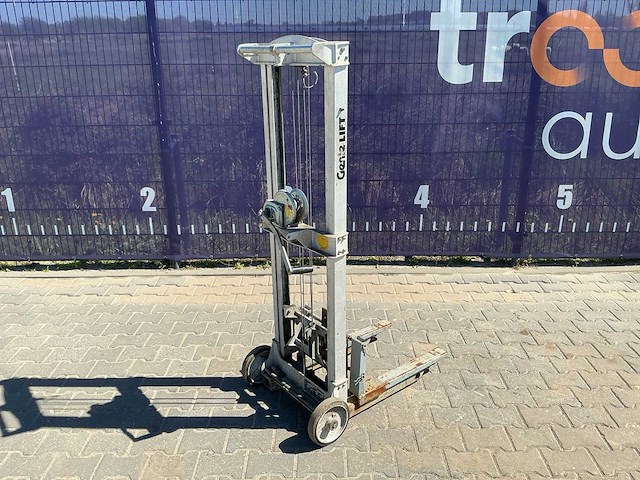 Genie gl-3 goederenlift - afbeelding 4 van  8