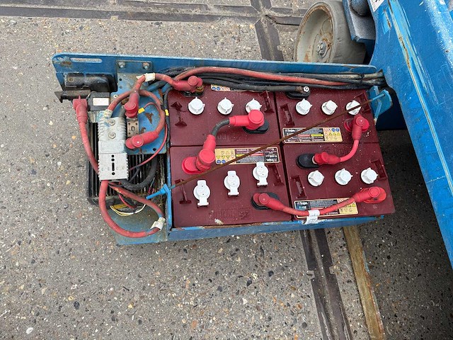 Genie gs 1532 schaarhoogwerker - afbeelding 12 van  13