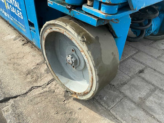 Genie gs-1532 schaarhoogwerker - afbeelding 6 van  17