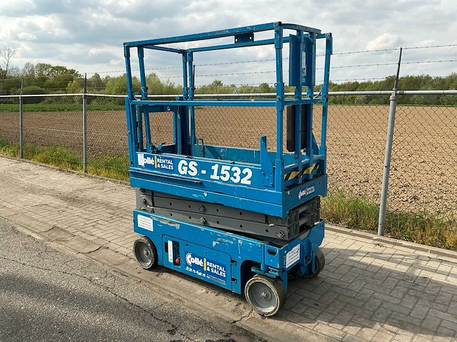 Genie gs-1532 schaarhoogwerker - afbeelding 16 van  17