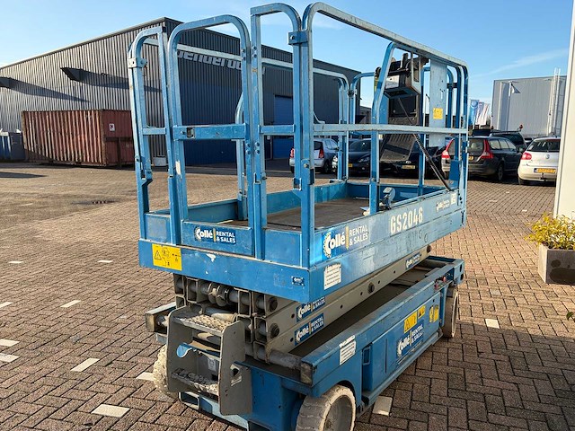 Genie gs-2046 - 2002 - schaarlift - hoogwerker - afbeelding 9 van  15