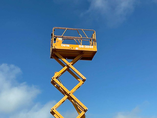 Genie gs-3246 hoogwerker - afbeelding 14 van  15