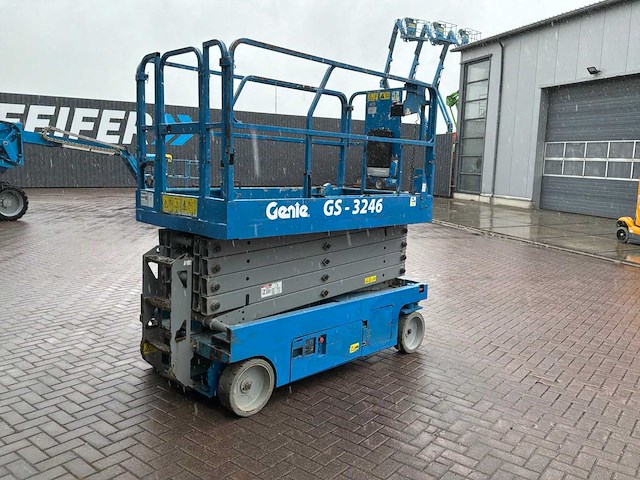 Genie gs-3246 hoogwerker - afbeelding 4 van  12