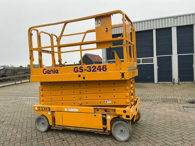 Genie gs-3246 hoogwerker - afbeelding 10 van  16