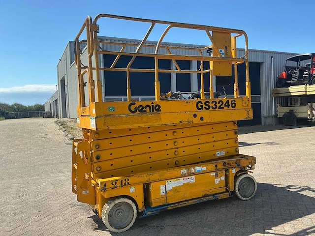 Genie gs-3246 hoogwerker - afbeelding 10 van  15