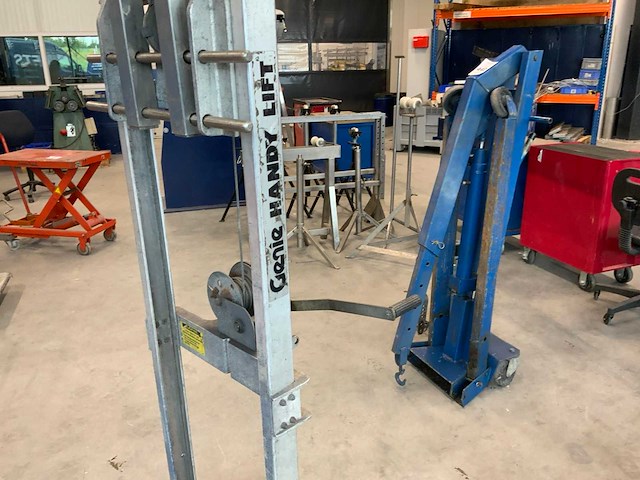 Genie handy lift werkplaatslift op verrijdbaar onderstel - afbeelding 4 van  6