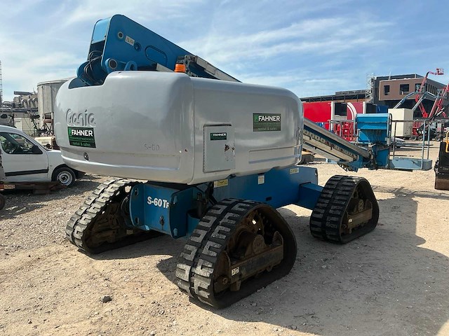 Genie s-60 trax hoogwerker - afbeelding 12 van  17