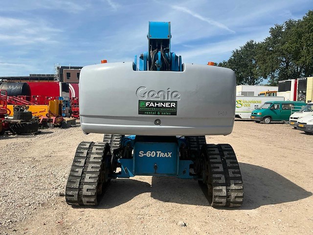 Genie s-60 trax hoogwerker - afbeelding 11 van  17